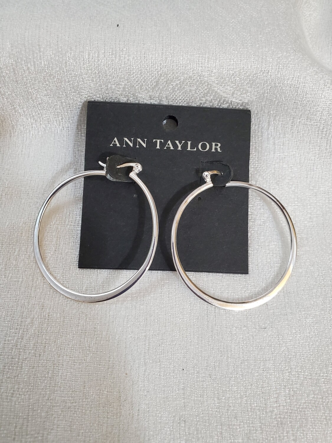 LOFT Shiny Silvertone Hoop Earrings #851