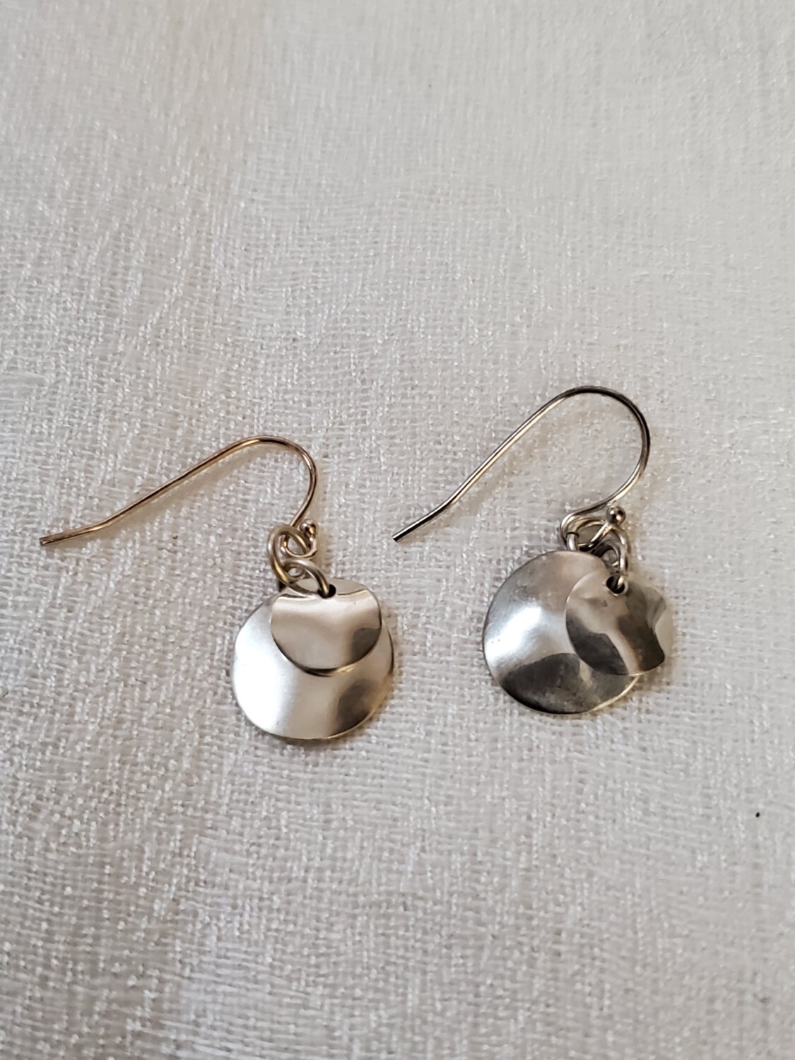 Small Shiny Silvertone Disc Earrings #855
