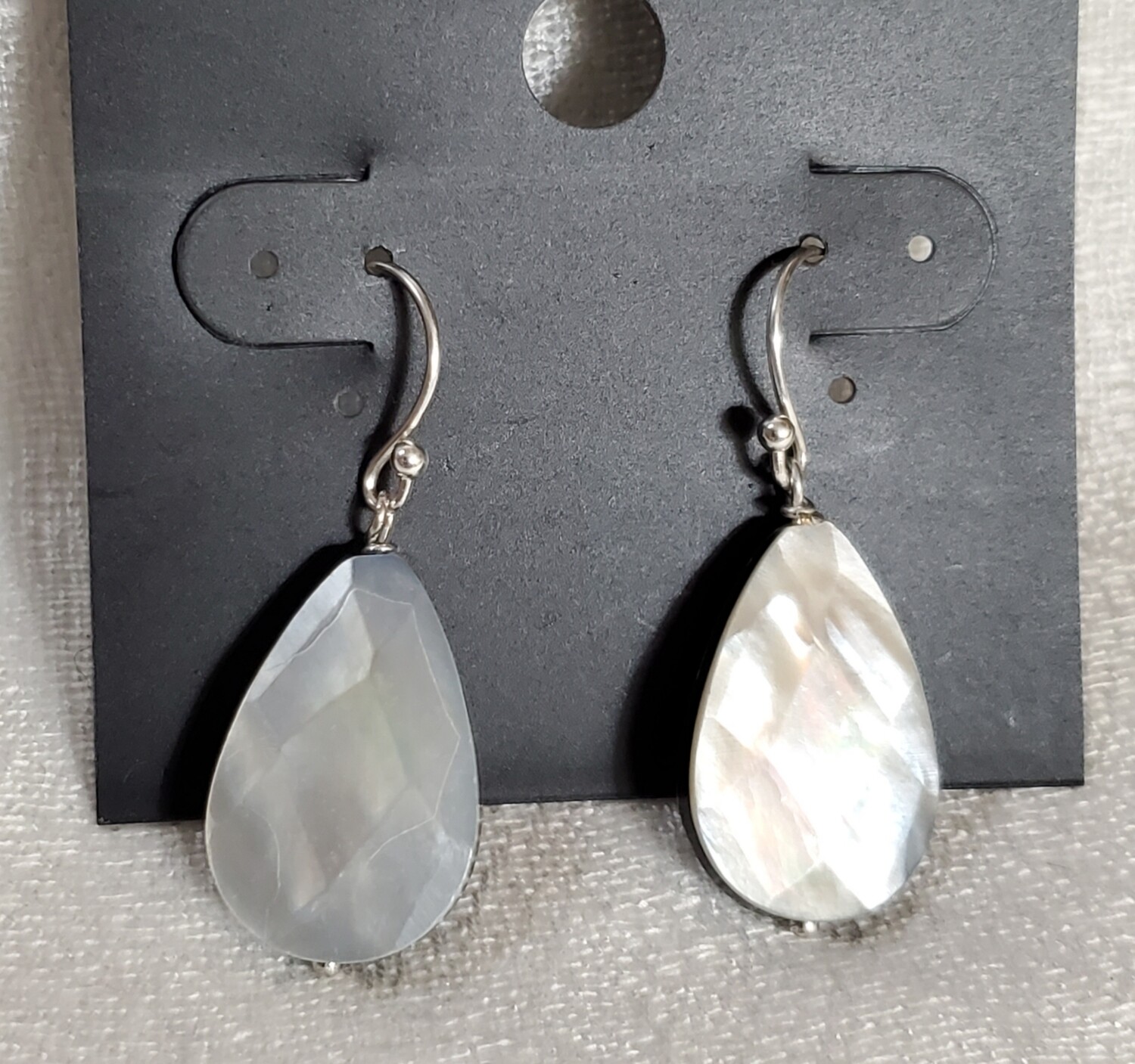 LOFT Irridescent Grey Facet Bead Earrings #864