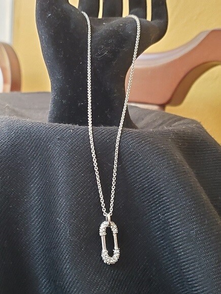 Ann Taylor Silver Rhinestone Pendant Necklace #942
