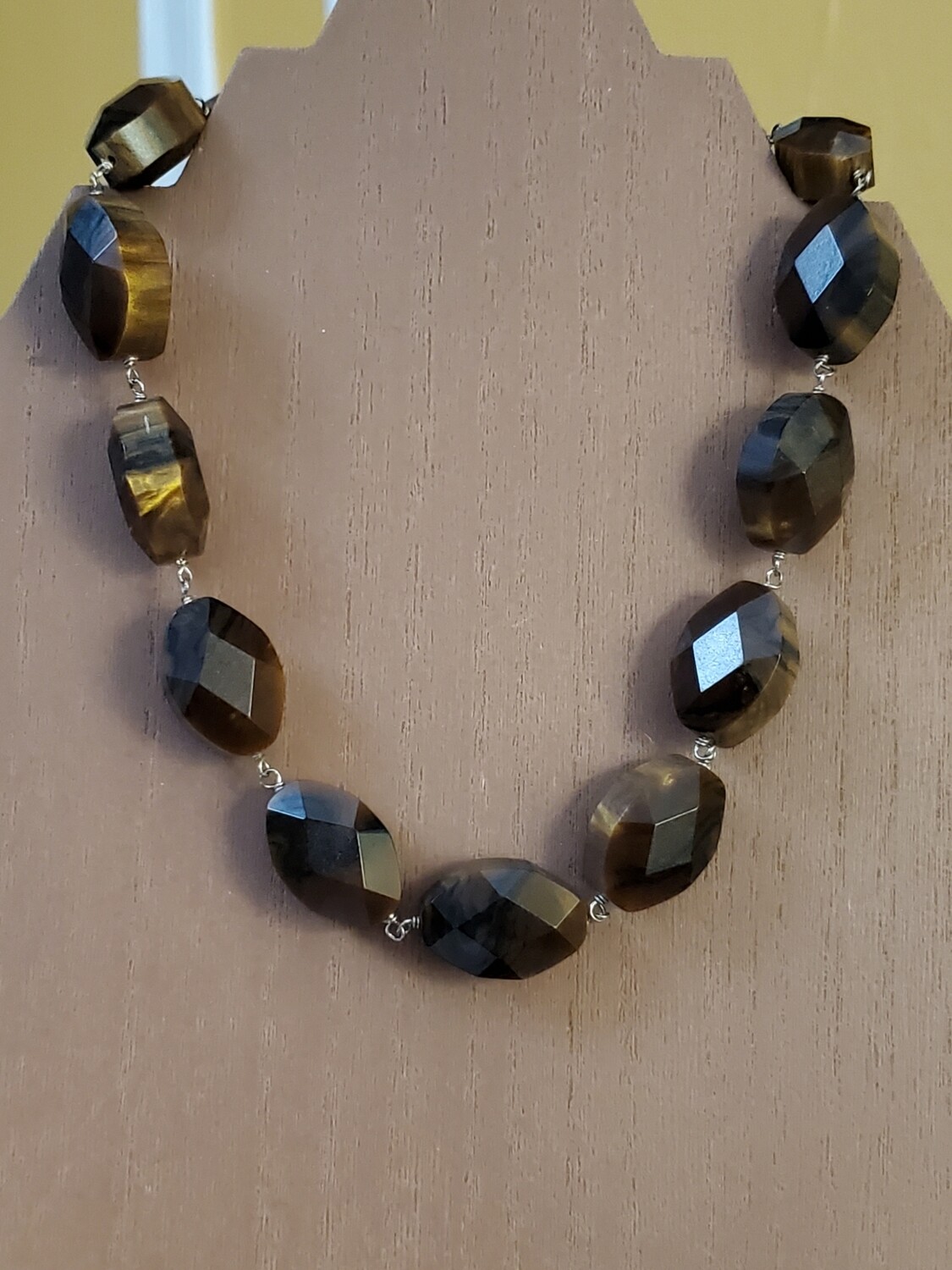Brown Facet Stone Necklace #1011