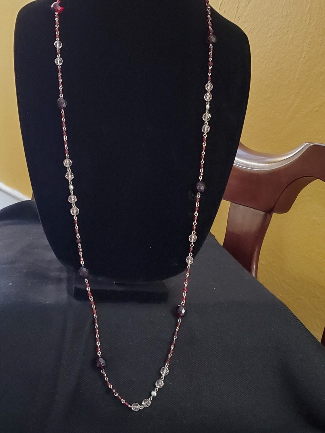 Ann Taylor Red Bead Necklace #1064