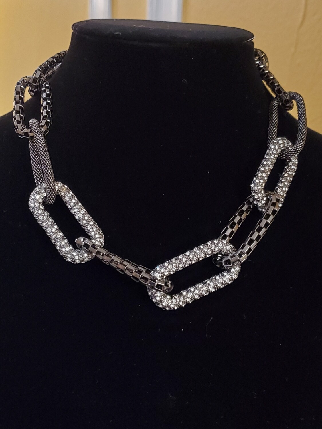 Ann Taylor Chunky Mesh and Rhinestone Chainlink Necklace #1093