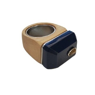 LOFT Blue Resin Wood Ring Sz 7.25 #1255
