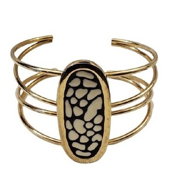 Black &amp; White Pendant Bracelet #1422