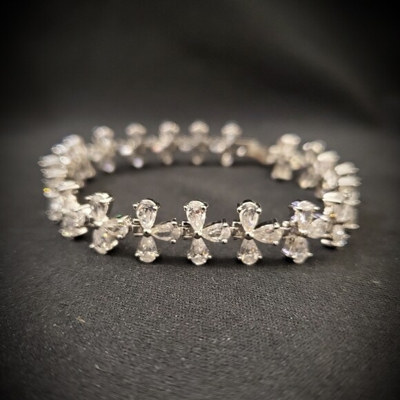 Rhinestone Chainlink Bracelet #1471