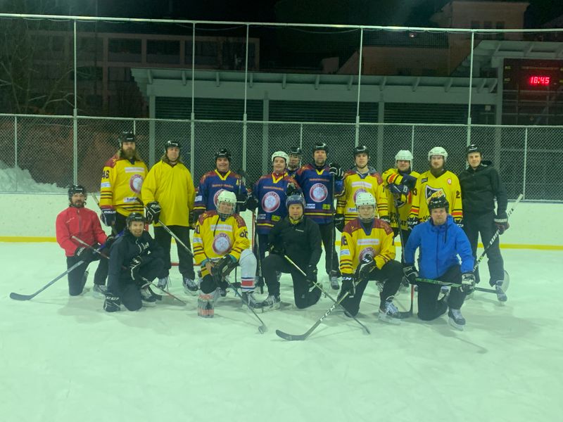 Kiekkokausikortti Höntsyyn 2025-26