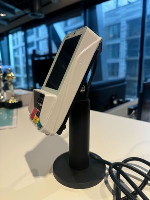 Dojo Wired Stand