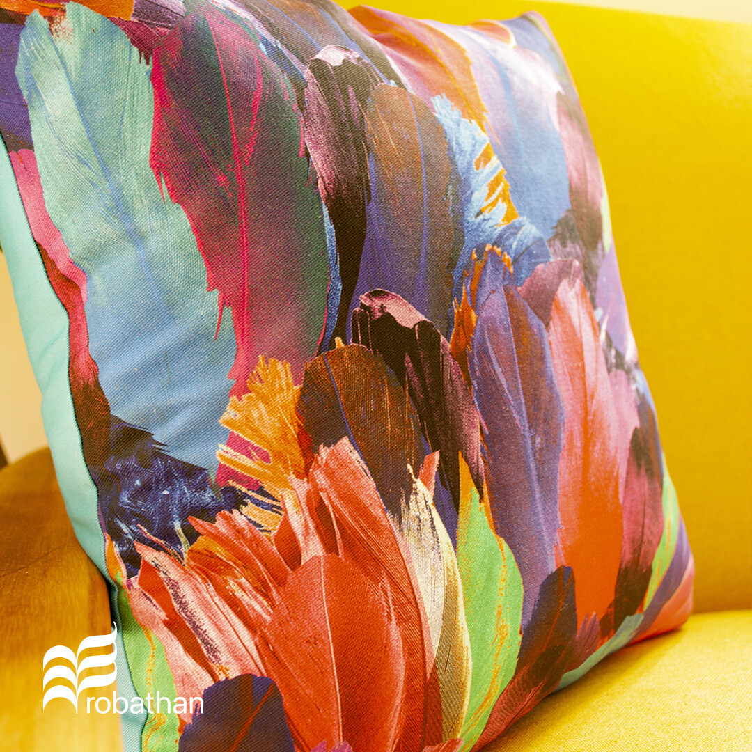 CUSHION COVER: feathers
