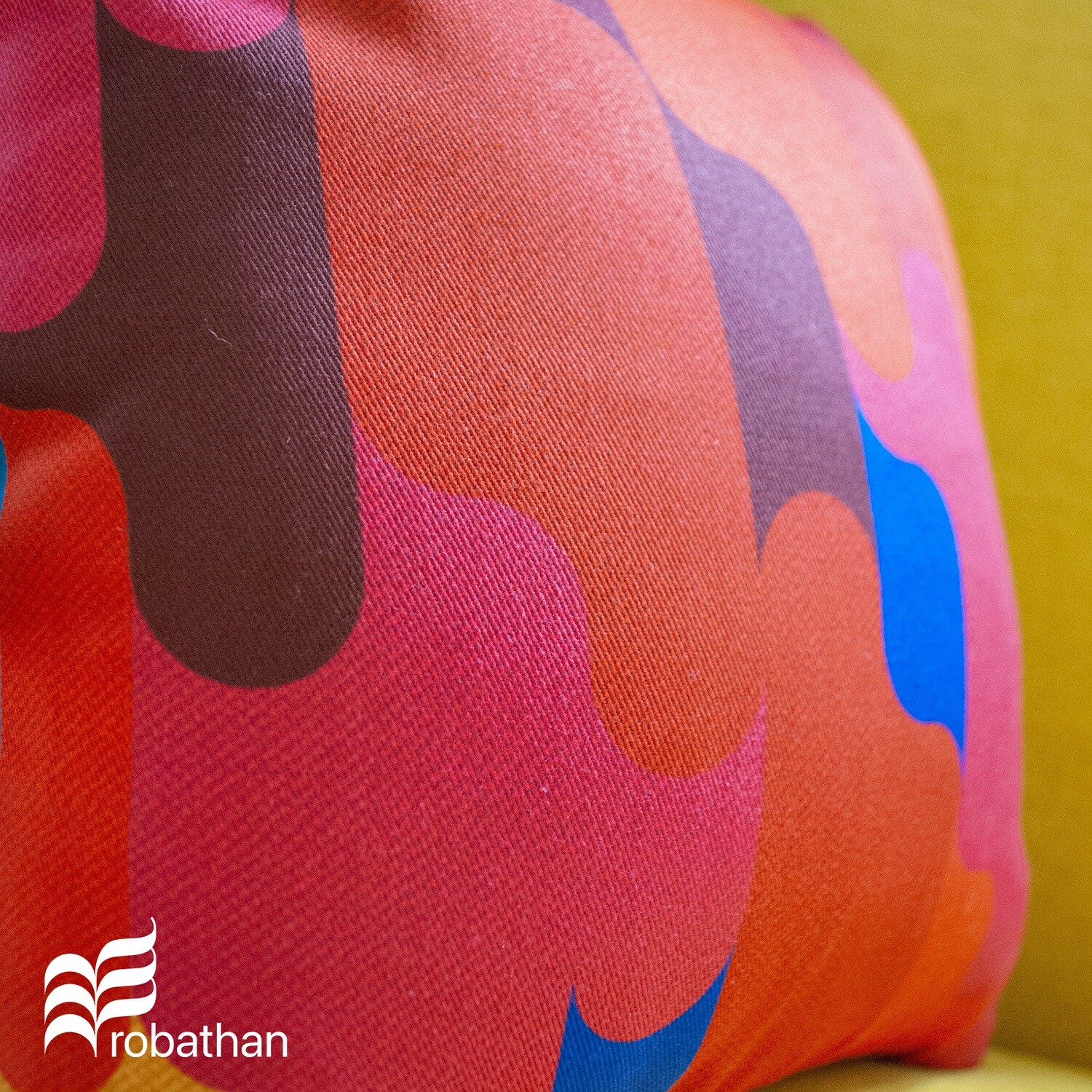 CUSHION COVER: Candy Darling