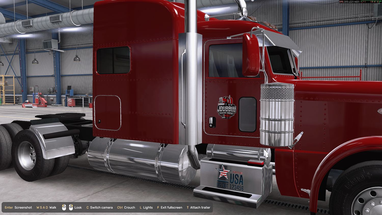 ADD YOUR OWN LOGO HERE  (THE DOMINANT PETERBILT 389).