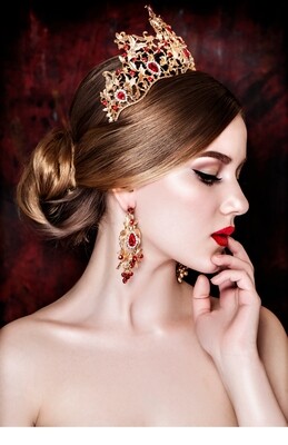 CROWNS