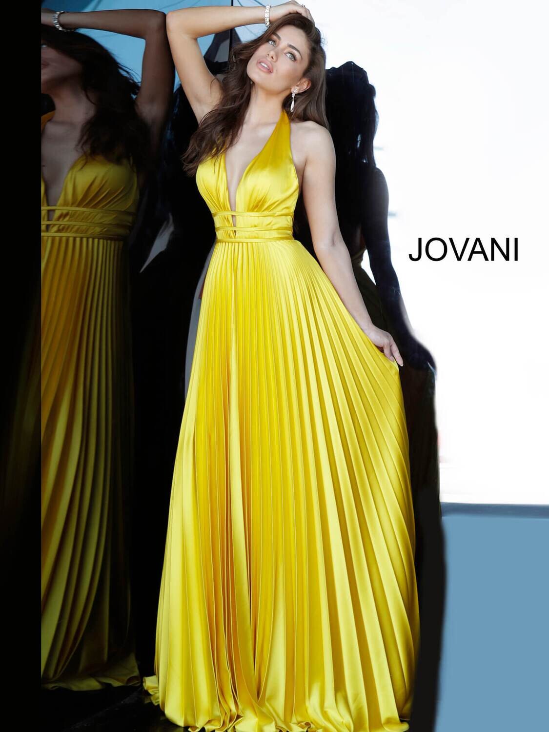 JOVANI HALTER YELLOW SIZE 4