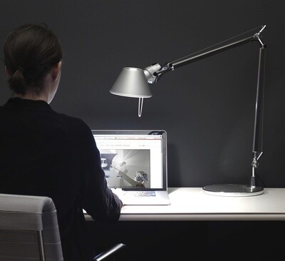 Artemide Tolomeo LED Tischleuchte