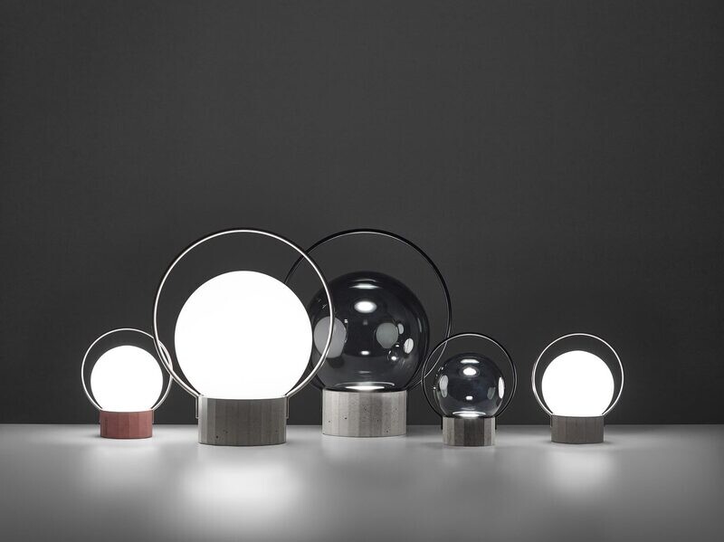 BROKIS Sfera Portable table battery lamp