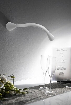 Linea Light Collection Snake_W1 Wandleuchte