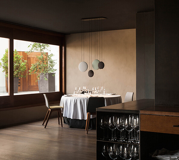 Vibia Cosmos vierer Pendelleuchte