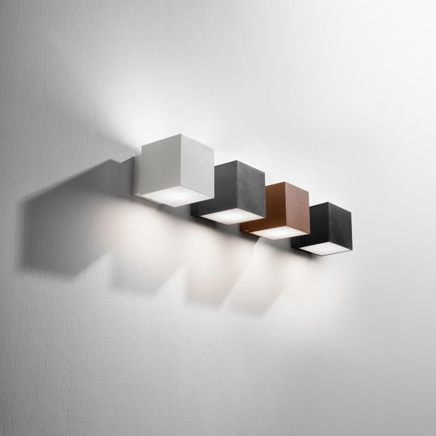 OLEV Up&Down Wandleuchte OLEV Up&Down Wandleuchte, Lichtfarbe: M - 2700K warmweiss, Farbe: -BI / weiss