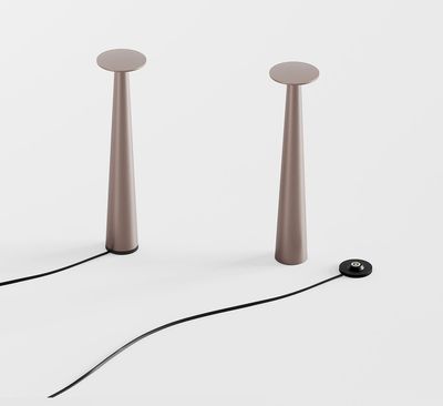 IP44.de lix skinny Akku Tischleuchte