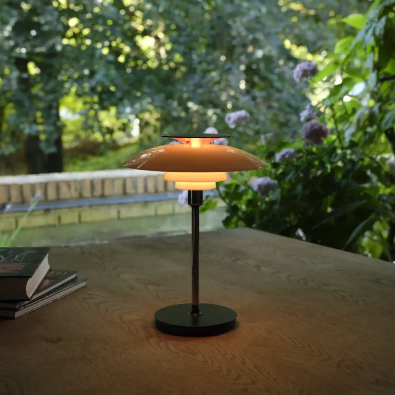 Louis Poulsen PH 80 Portable Tischleuchte