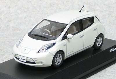 Details about   Nissan Leaf 2010-2016 1/43 Scale Box Mini Car Display Diecast J-collection 