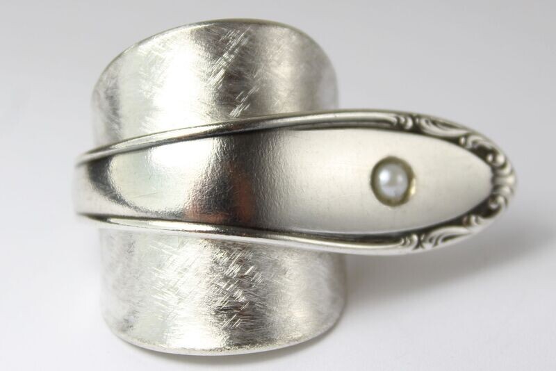 Opulenter Besteck Schmuck Ring, ca. 72 (23) Löffelring