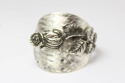 👉Rosen Ring 835 Silber Besteckschmuck Ring, ca. 66 (21,8) Silberbesteck