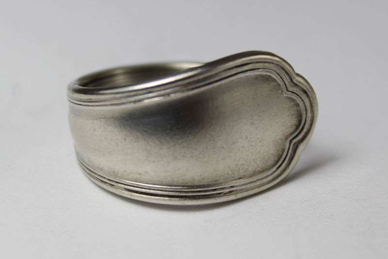 Vintage-Ring aus Besteckschmuck, ca. Größe 63 (20), handgefertigt aus Besteck.