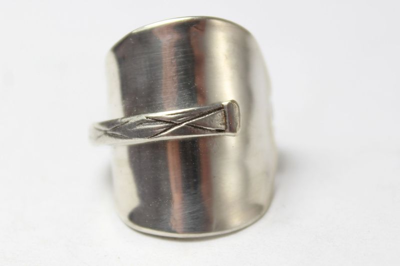 800er Silberbesteck-Ring, handgefertigt aus Besteck, Größe etwa 52 (16,5 mm)