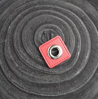Ösenpatch quadratisch 10mm
rot