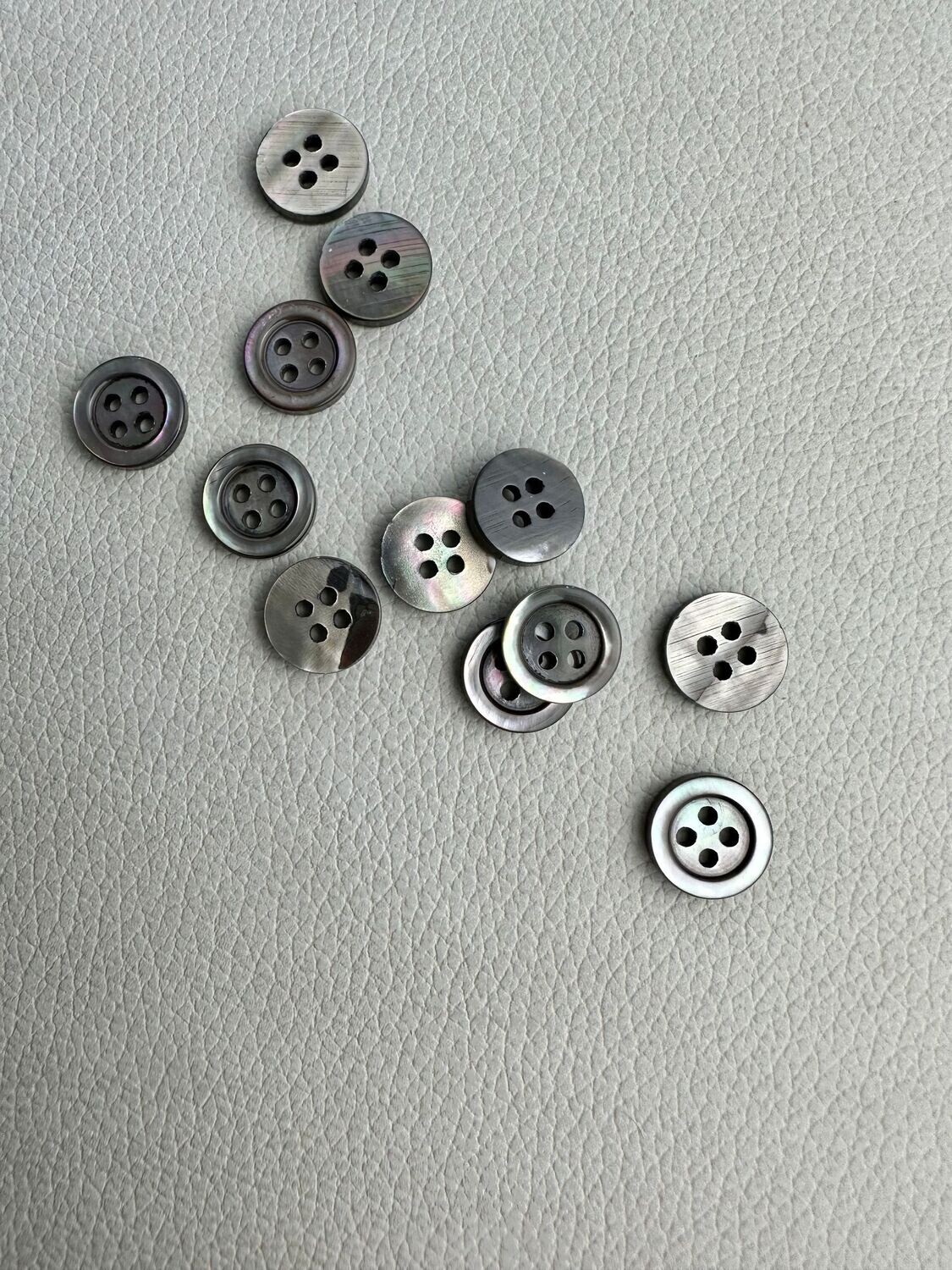 Perlmuttknopf 11mm