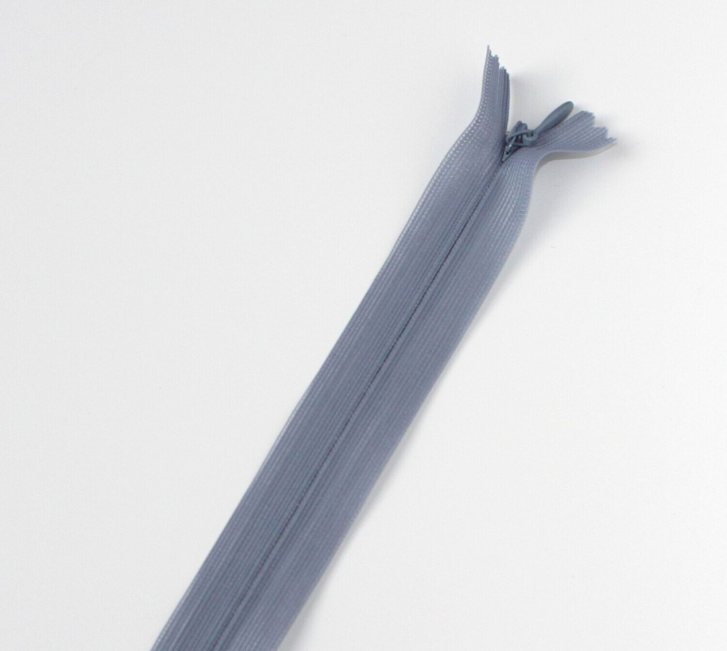 Nahtverdeckter Reißverschluss 60 cm
