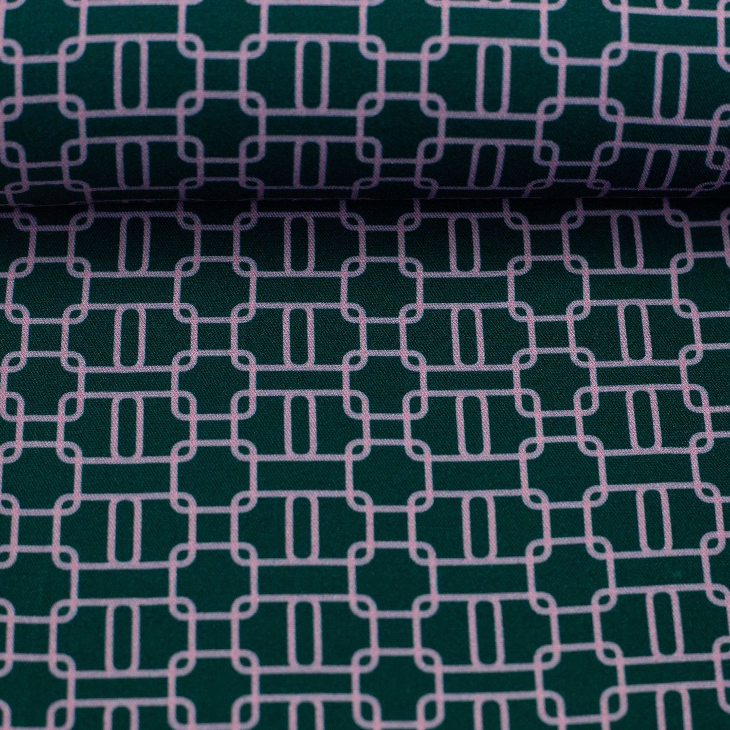 Geoluxe Chain Twist
