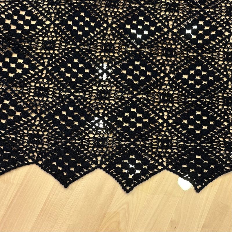 Häkelspitze schwarz