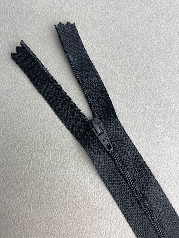 Basis Reißverschluss 18 cm