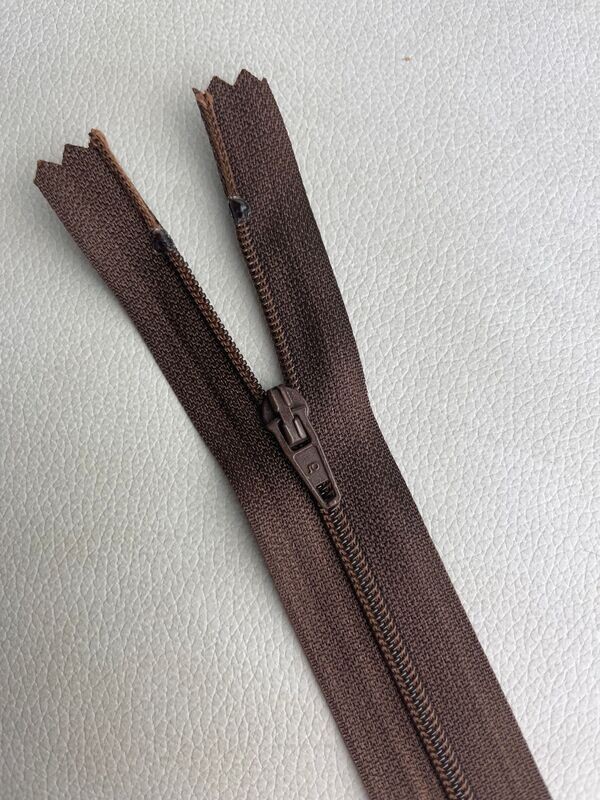 Basis Reißverschluss 24 cm