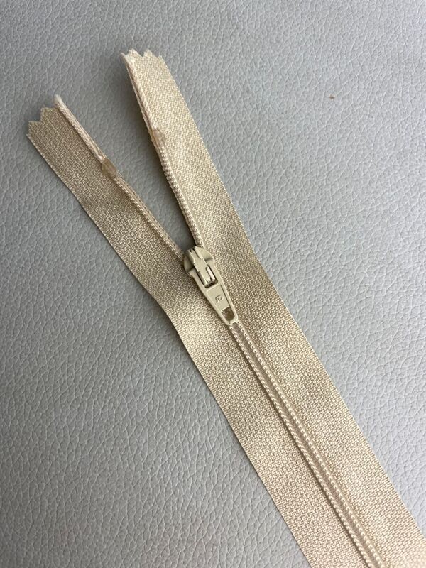 Basis Reißverschluss 18 cm