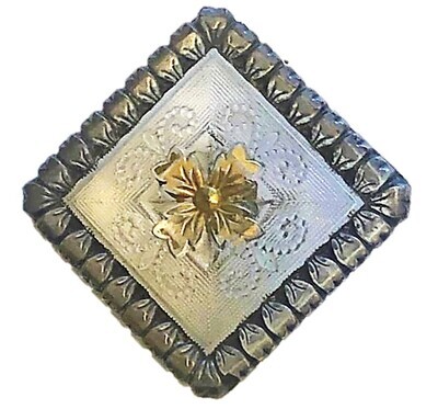 A LARGE SQUARE LACY GLASS BUTTON