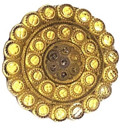 A LARGE SIZE 19TH CENTURY LACY GLASS BUTTON