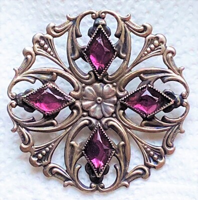 A LATE 19TH CENTURY LARGE JEWEL BUTTON