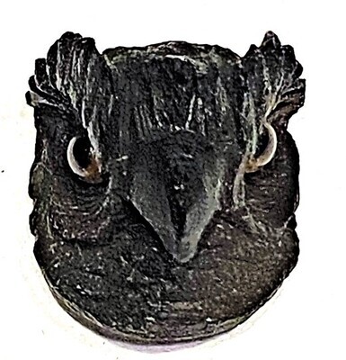 A VERY COOL MEDIUM 19TH CENTURY CARVED OWL HEAD WITH GLASS EYES