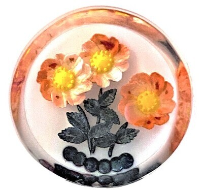 A MID CENTURY BACK CARVED DETAILED LUCITE BUTTON