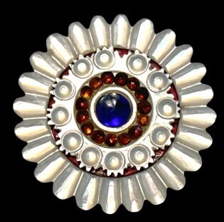 1 GORGEOUS 18TH CENTURY JEWELED PEARL BUTTON