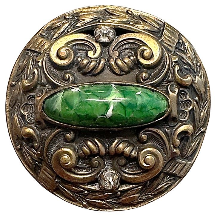 A BEAUTIFUL LARGE GAY 90 JEWEL BUTTON!