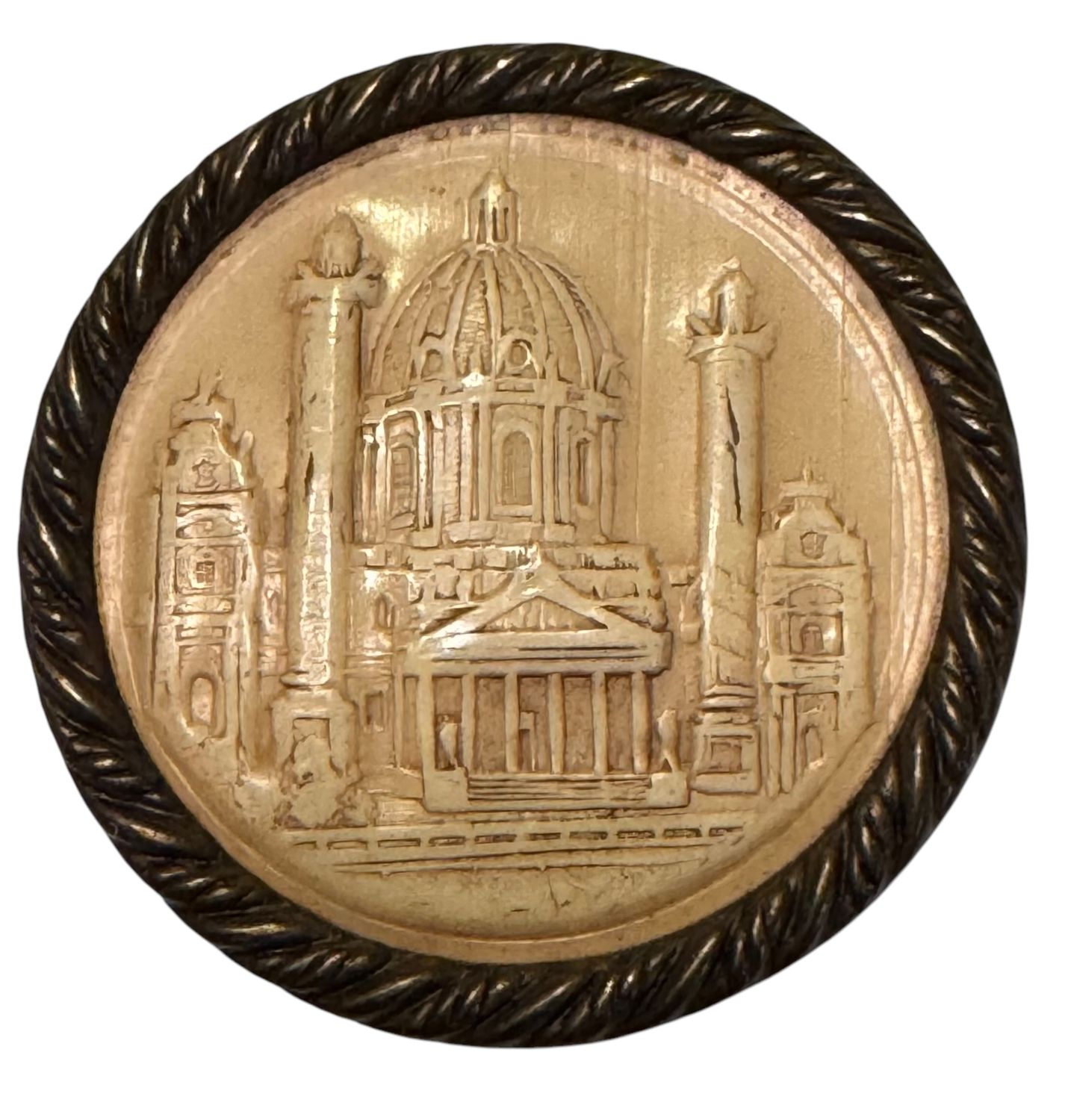 A nicely detailed 19th century Ivoroid Pictorial Button!