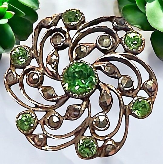 A wonderful large pierced Marcasite Jewel Button!