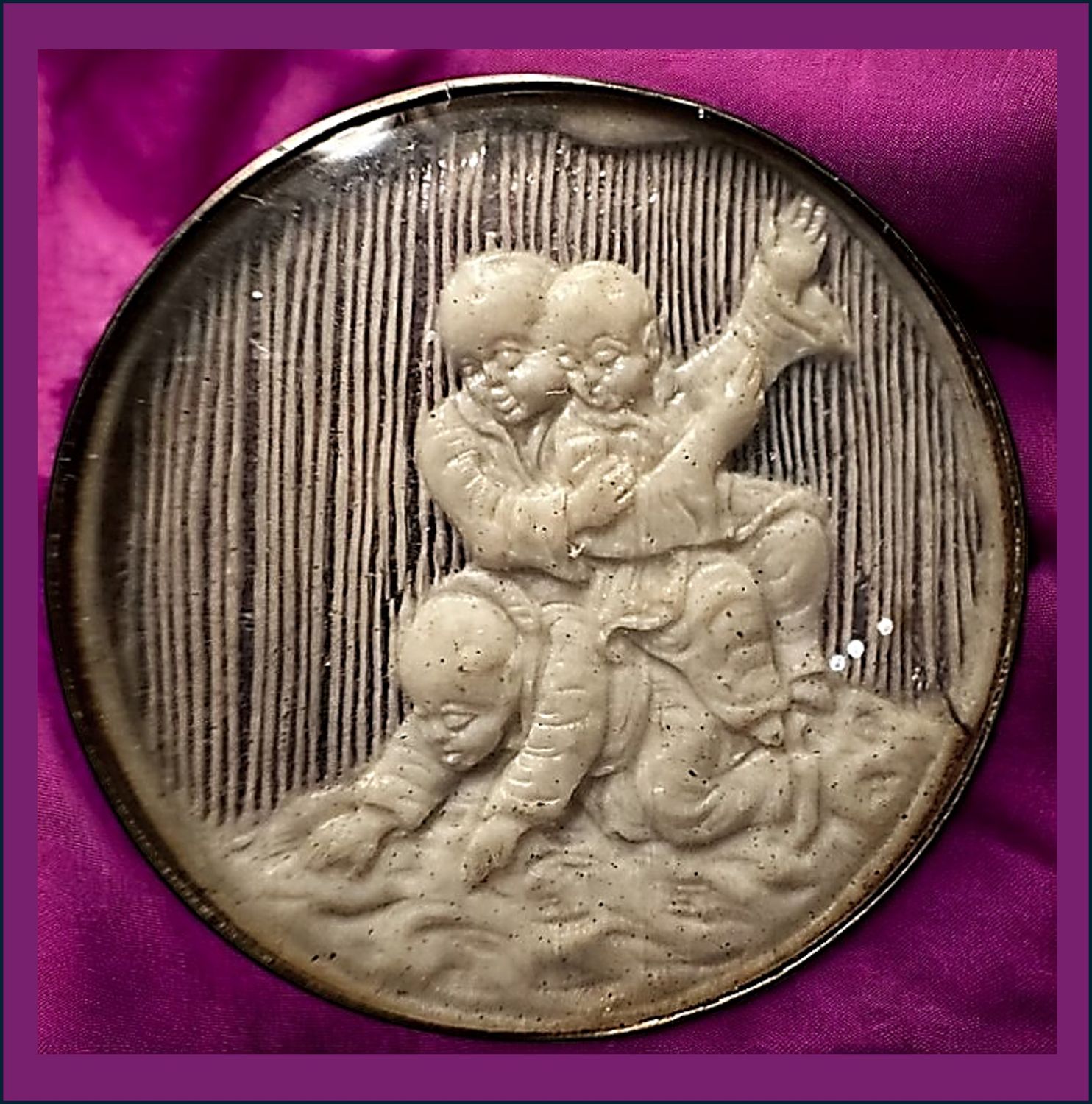 A RARE Dieppe Natural material button pictorial!