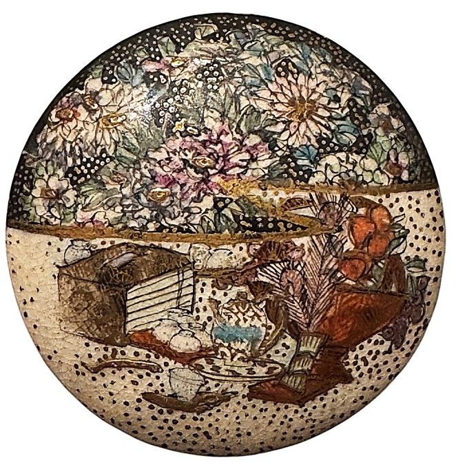 A RARE and unusual large Satsuma pictorial button.
