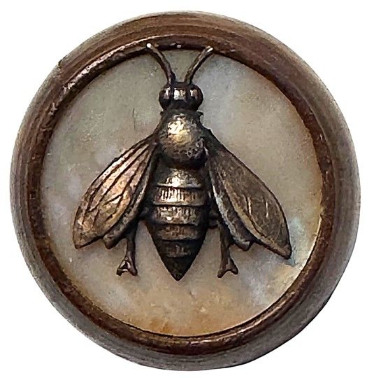 A very cool 3 material BEE pictorial button.