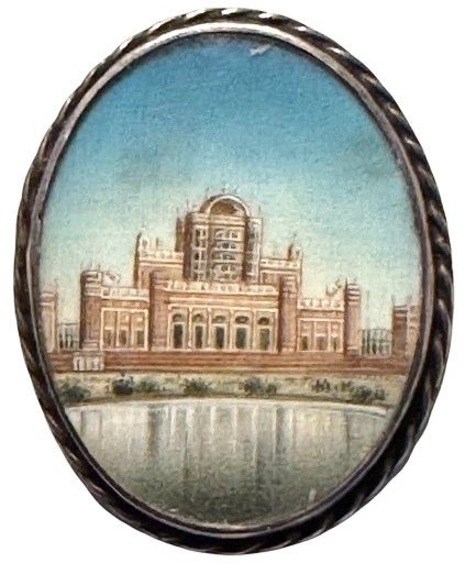 A beautiful 19th century large oval of the Taj Mahal!
